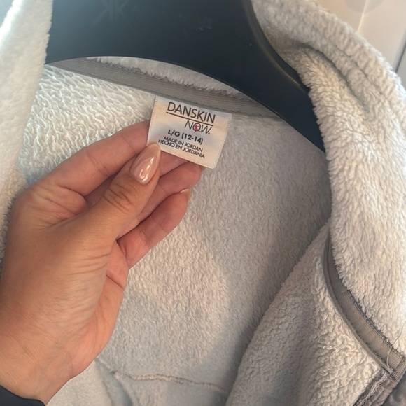 Danskin Gray and White Women's Jacket - Picture 3 of 4